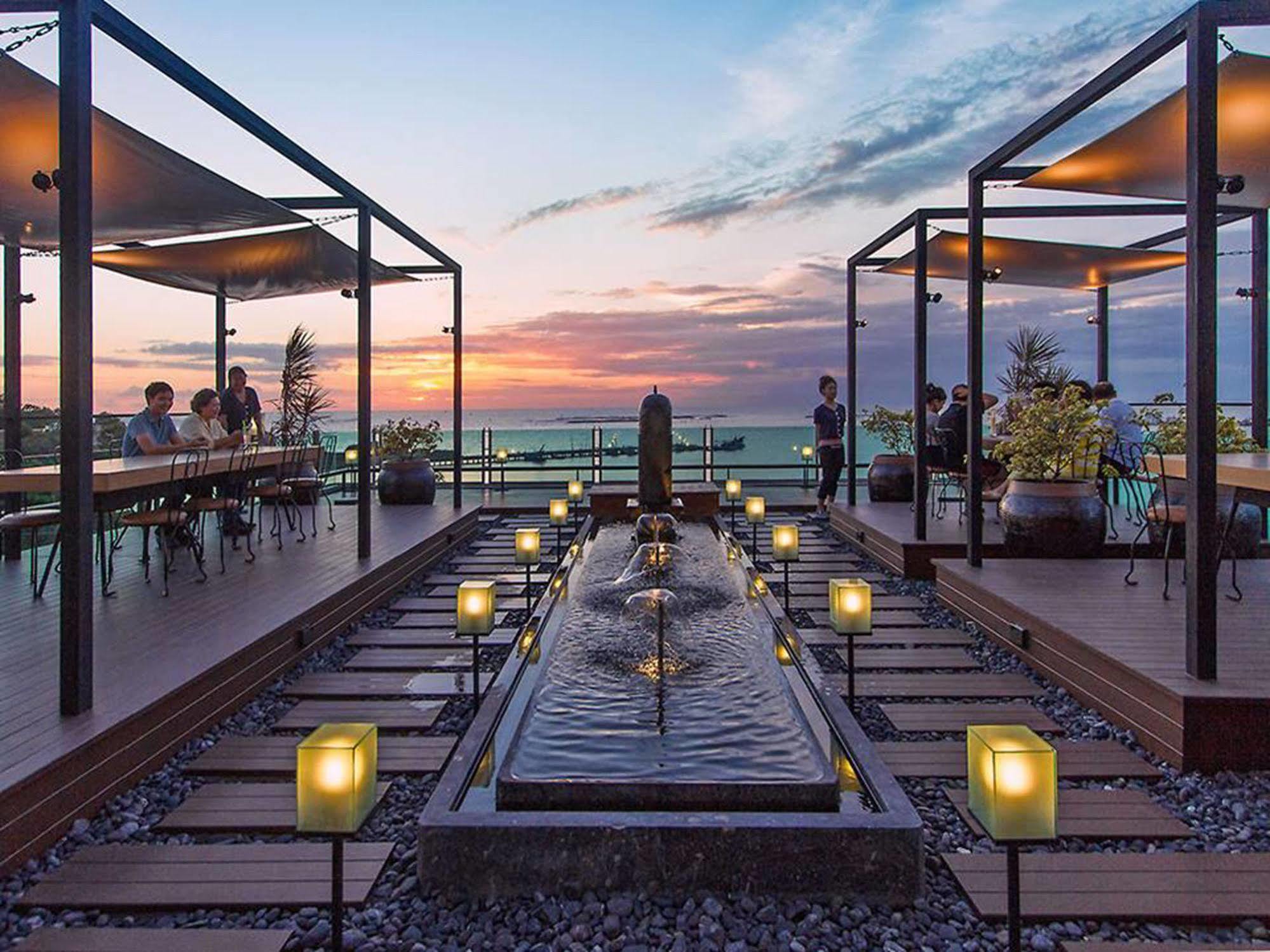 Kroque Boutique & Bistro Angszila Kültér fotó